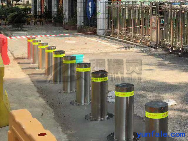 湖北学校阻车路桩 武汉钢精灵升降路桩 批发可移动路桩