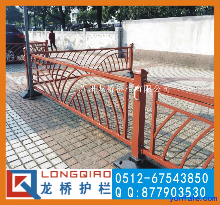 黄山花式道路护栏 弧形道路护栏 镀锌钢喷塑护栏 厂家订制