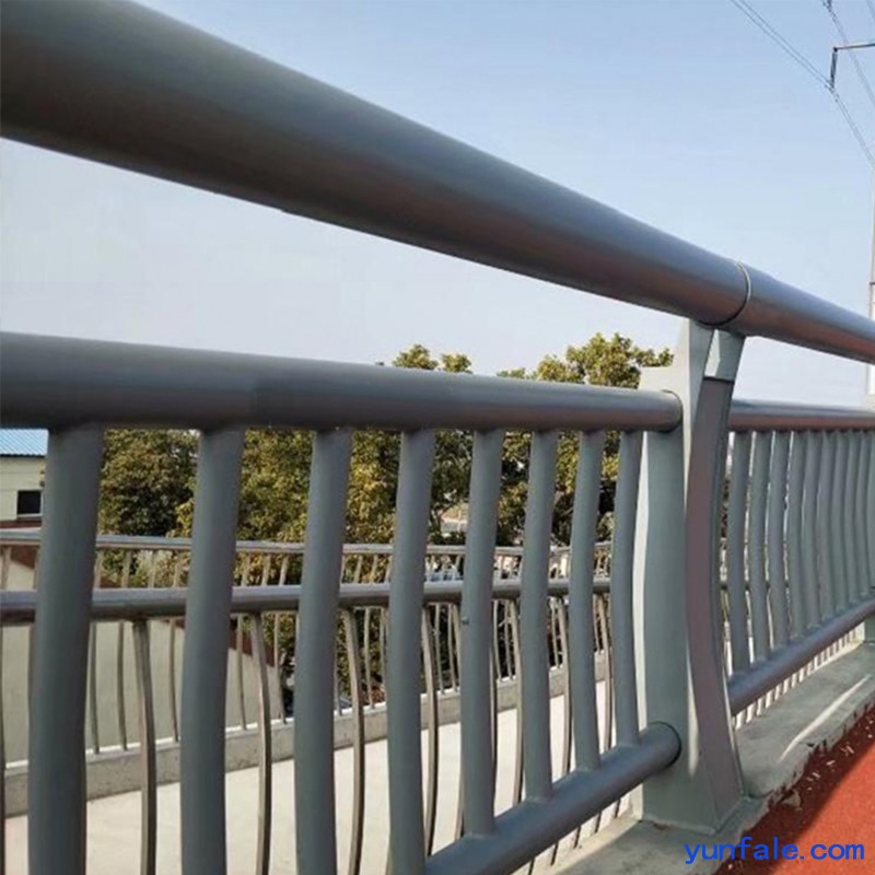 灯光桥梁防撞护栏 不锈钢景观立柱护栏 道路隔离栏杆